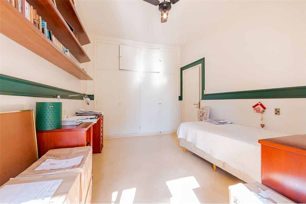 Apartamento à venda com 3 quartos, 244m² - Foto 33