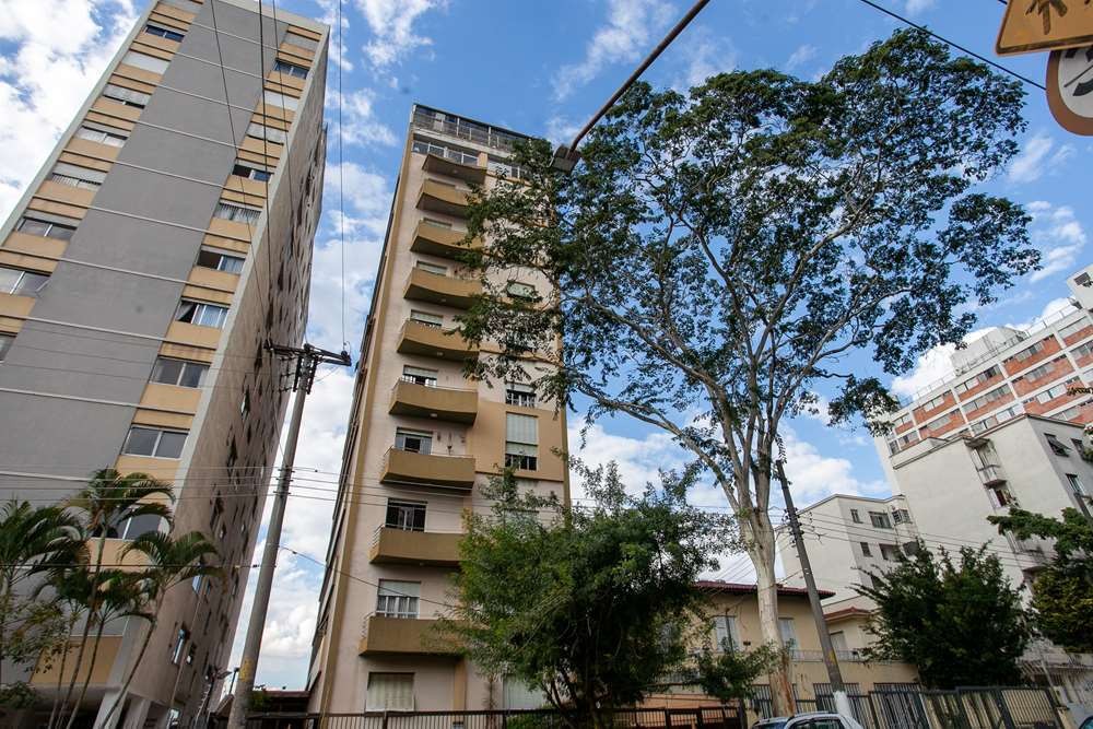 Apartamento à venda com 3 quartos, 143m² - Foto 1