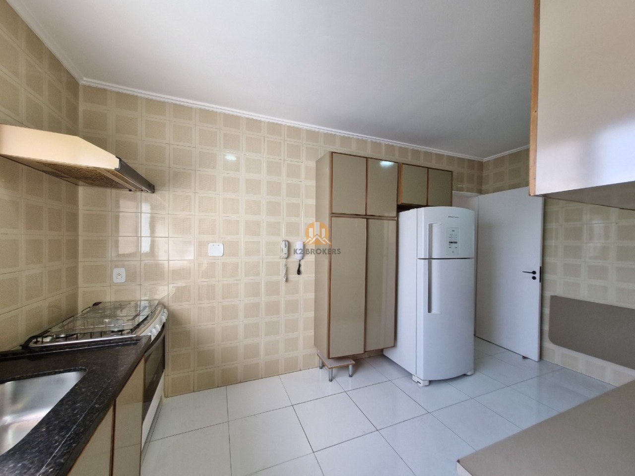 Apartamento à venda com 3 quartos, 140m² - Foto 13