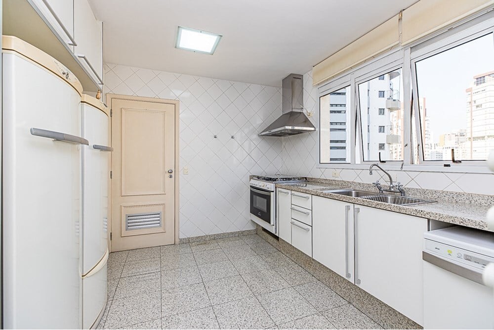 Apartamento à venda com 5 quartos, 340m² - Foto 31