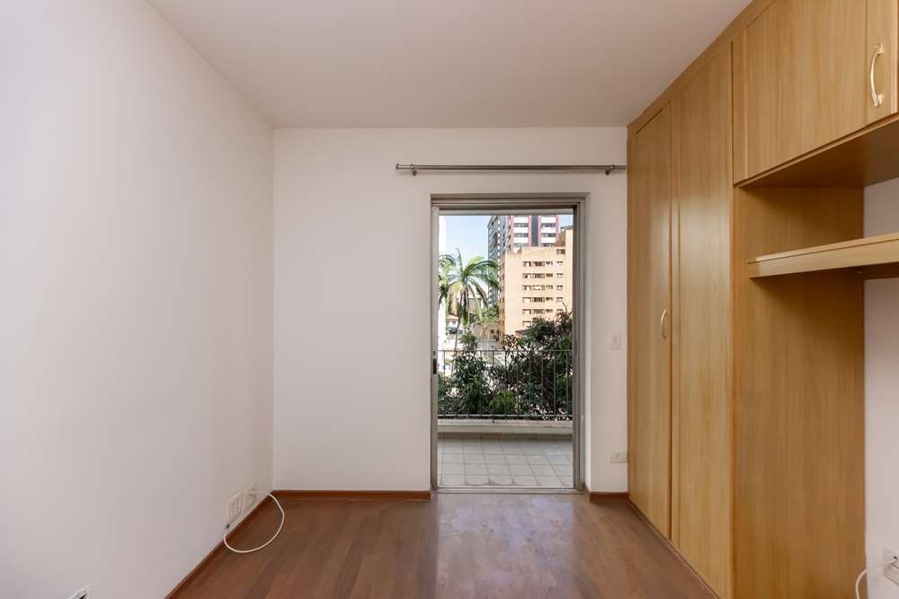 Apartamento à venda com 3 quartos, 165m² - Foto 17