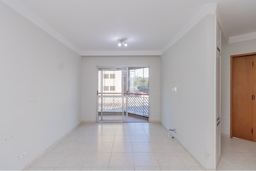 Apartamento à venda com 2 quartos, 63m² - Foto 1