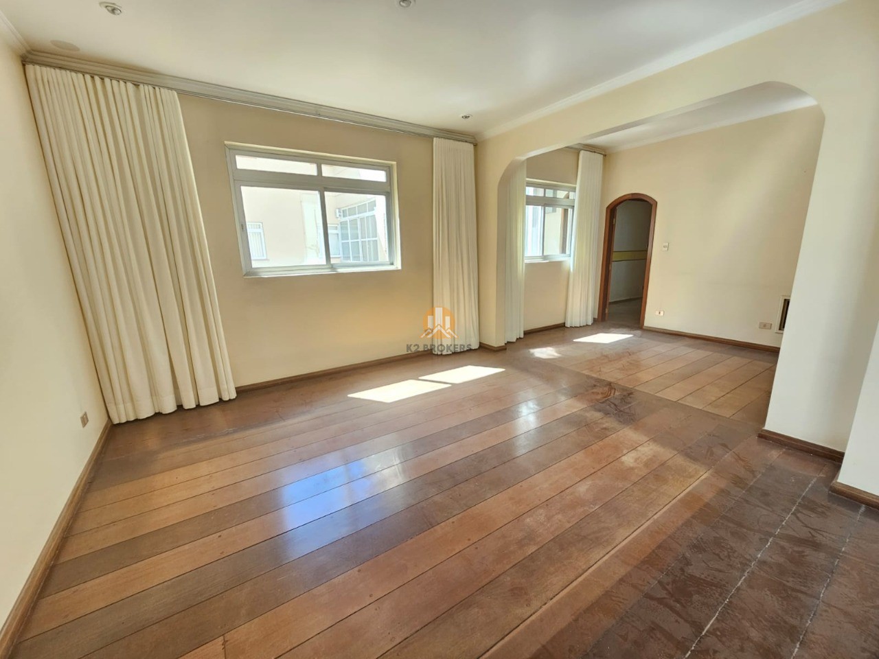 Apartamento à venda com 3 quartos, 168m² - Foto 8