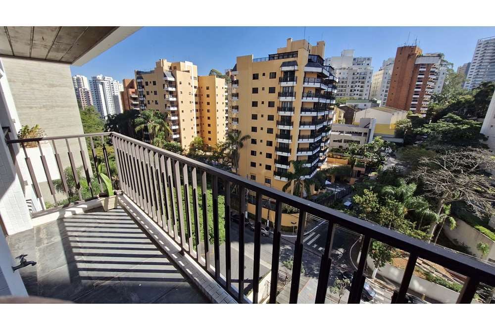 Apartamento à venda com 3 quartos, 155m² - Foto 15