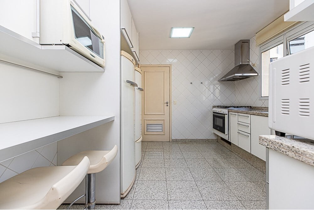 Apartamento à venda com 5 quartos, 340m² - Foto 32