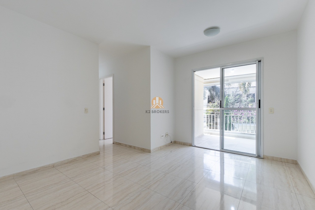 Apartamento à venda com 3 quartos, 103m² - Foto 1