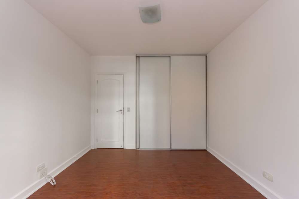 Apartamento à venda com 3 quartos, 165m² - Foto 18