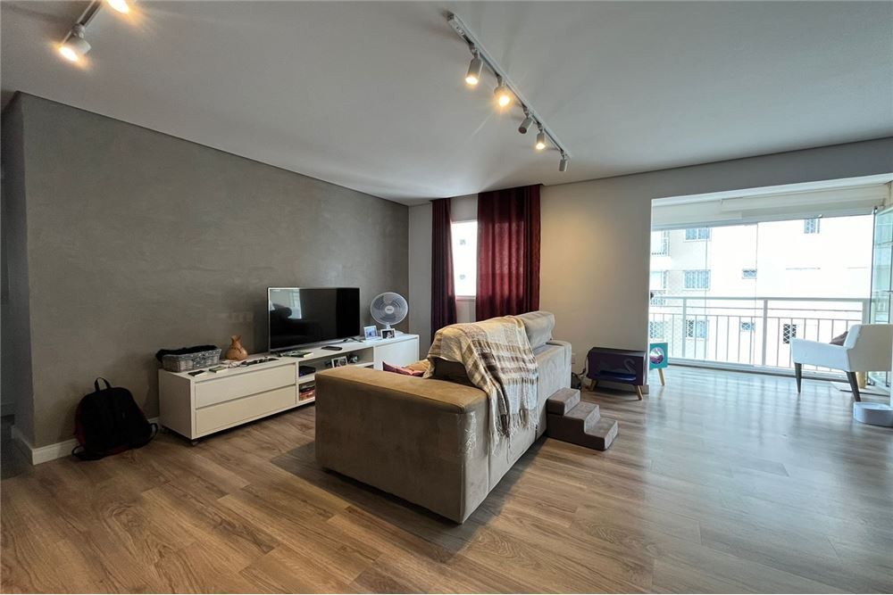 Apartamento à venda com 3 quartos, 83m² - Foto 28