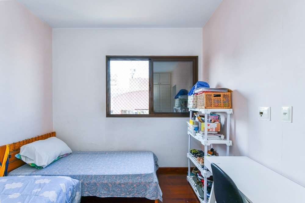 Apartamento à venda com 4 quartos, 200m² - Foto 7