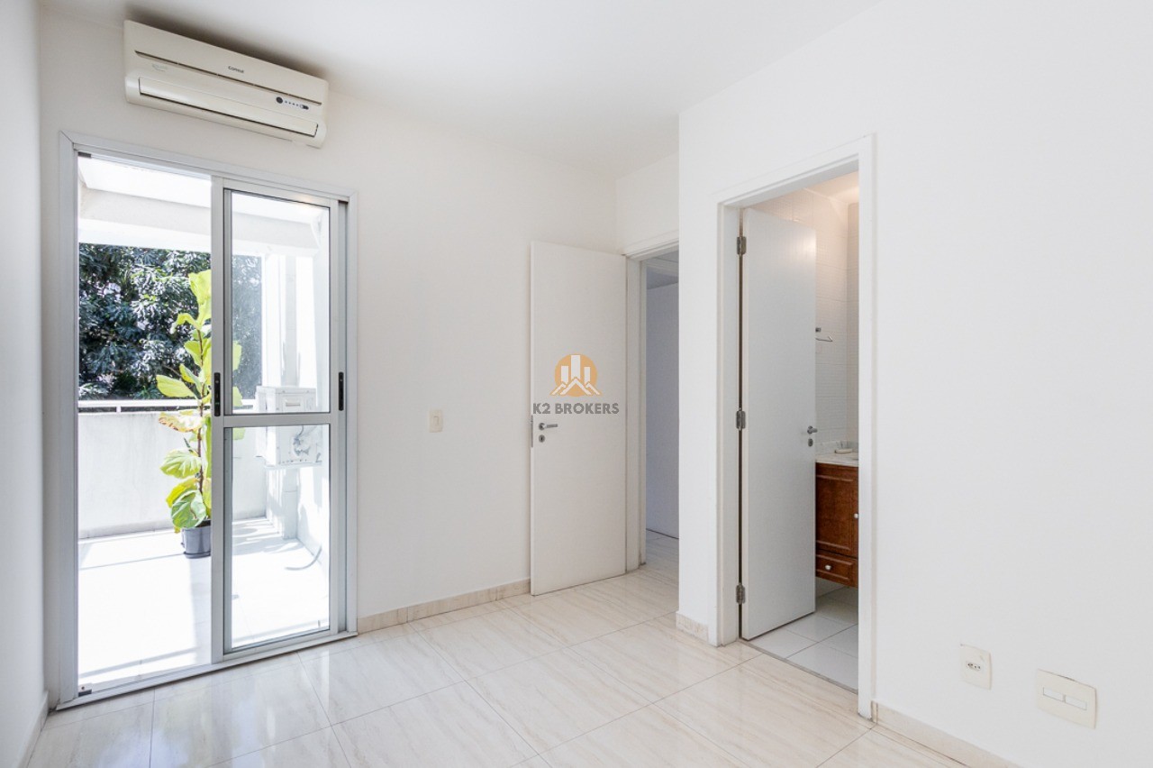 Apartamento à venda com 3 quartos, 103m² - Foto 9