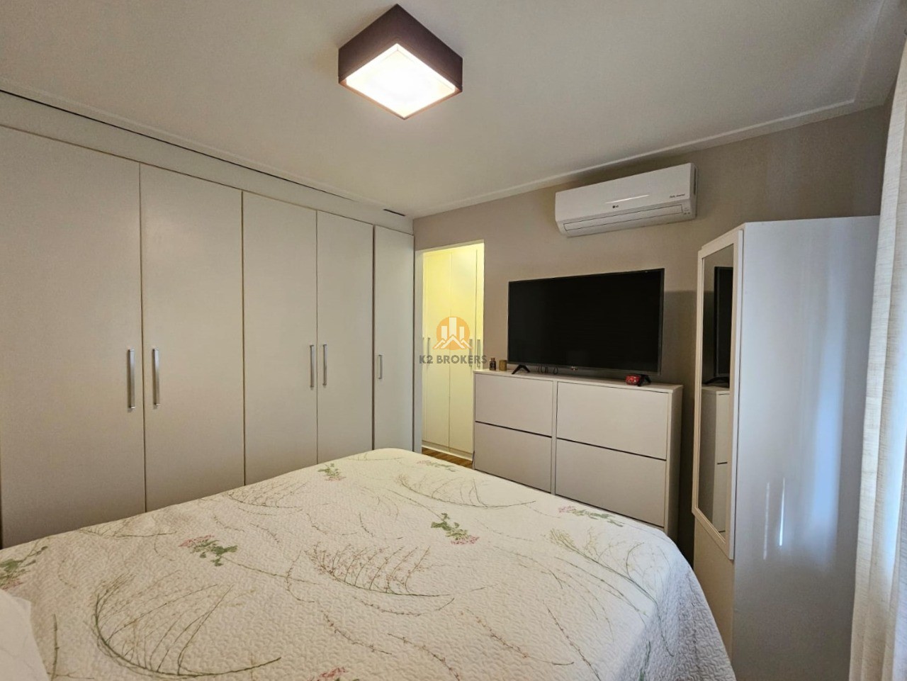 Apartamento à venda com 2 quartos, 74m² - Foto 12