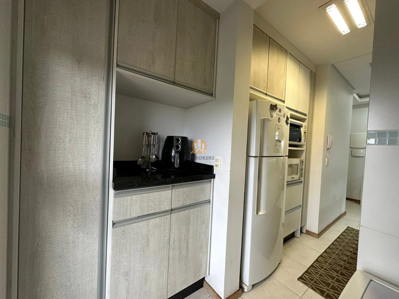 Apartamento à venda com 3 quartos, 92m² - Foto 10