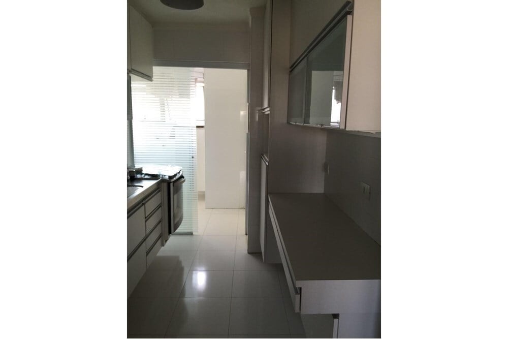 Apartamento à venda com 3 quartos, 95m² - Foto 9