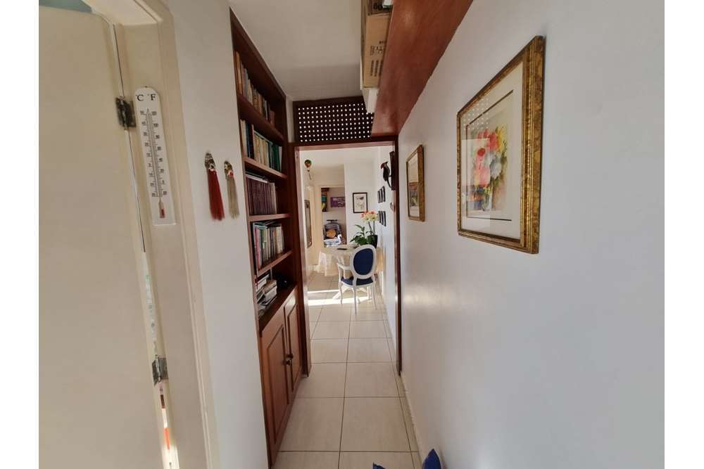 Apartamento à venda com 1 quarto, 50m² - Foto 4