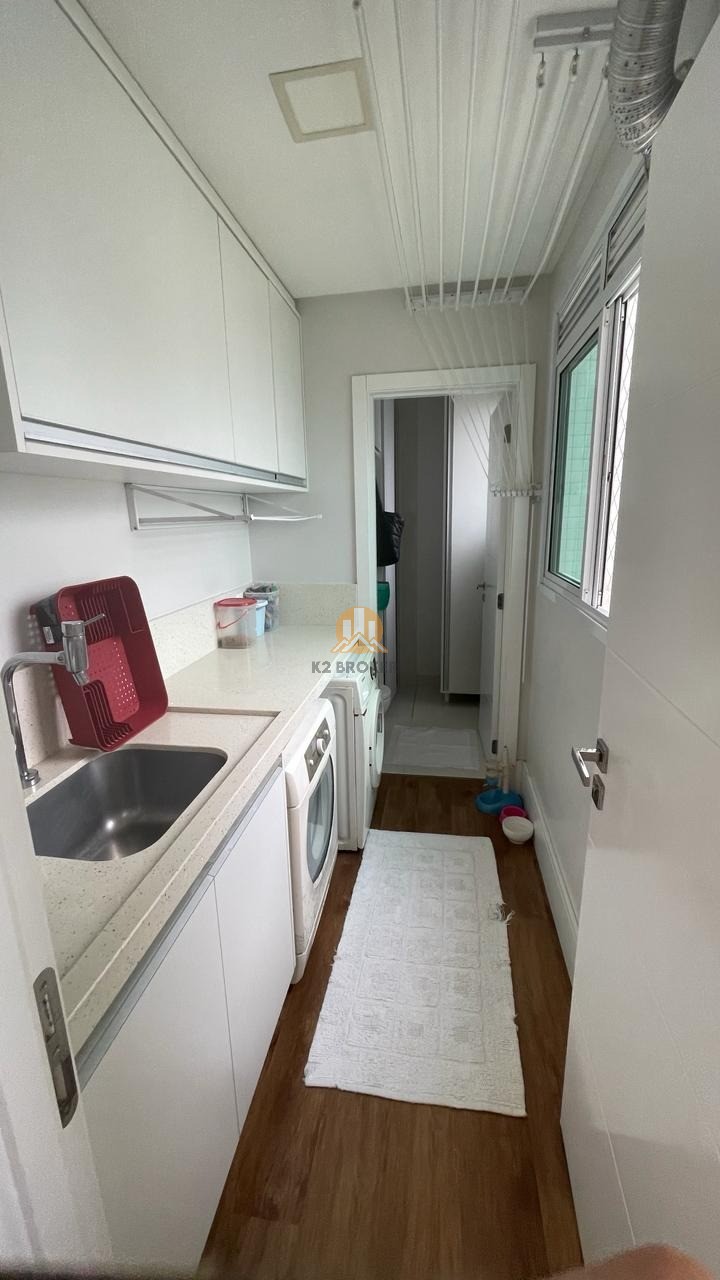 Apartamento à venda com 3 quartos, 158m² - Foto 35