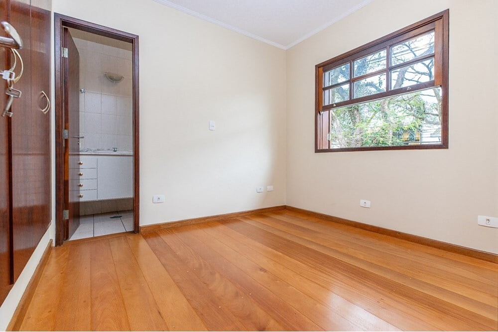 Casa à venda com 3 quartos, 220m² - Foto 13