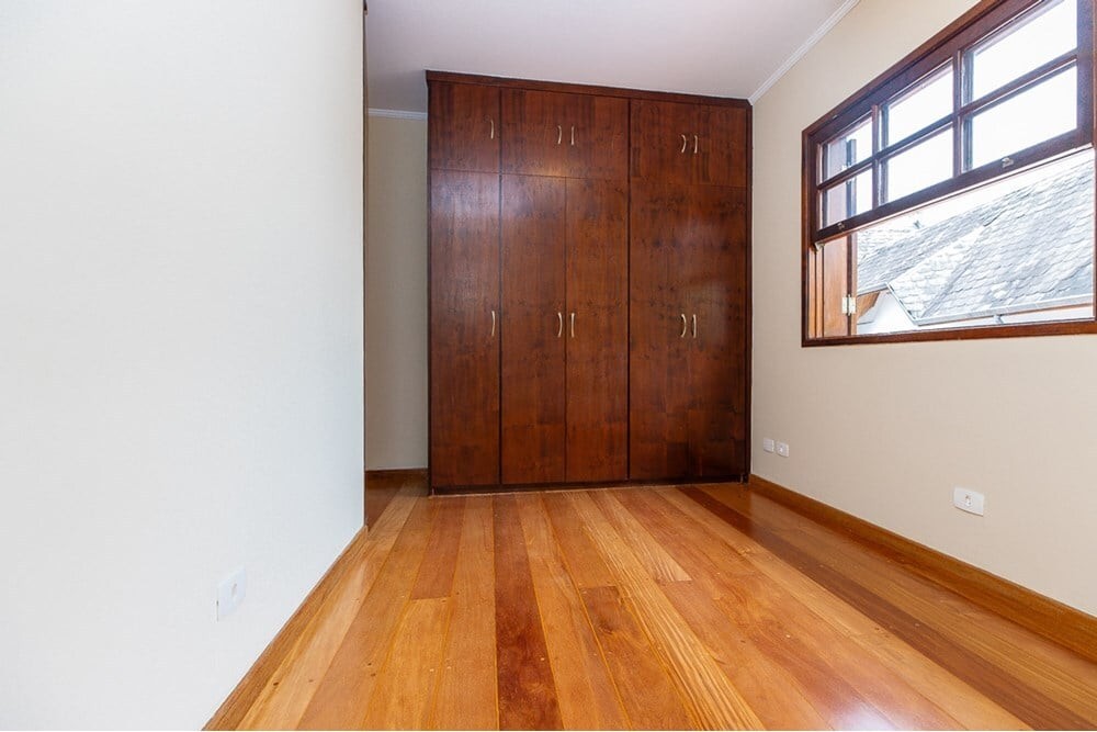 Casa à venda com 3 quartos, 220m² - Foto 14