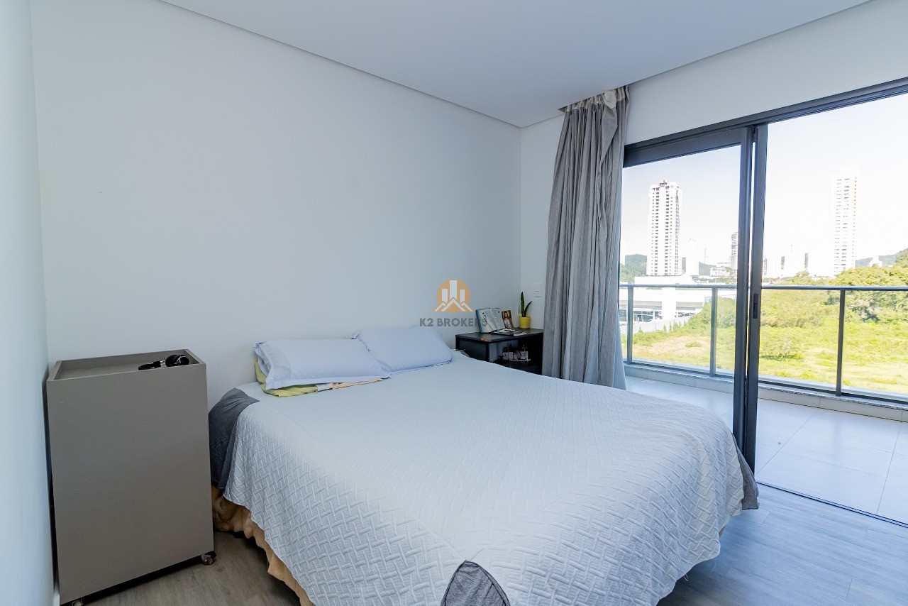 Apartamento à venda com 2 quartos, 76m² - Foto 21