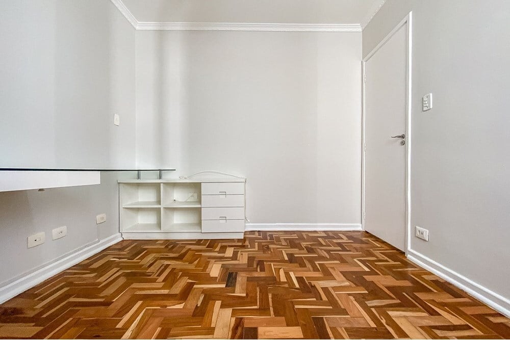 Apartamento à venda com 3 quartos, 105m² - Foto 3