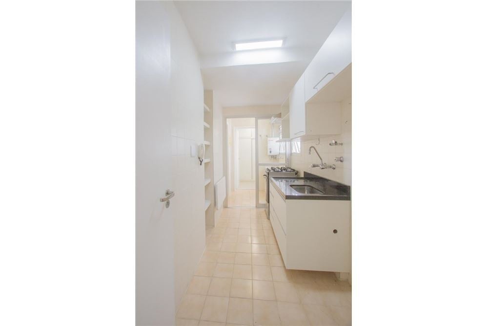 Apartamento à venda com 2 quartos, 69m² - Foto 16