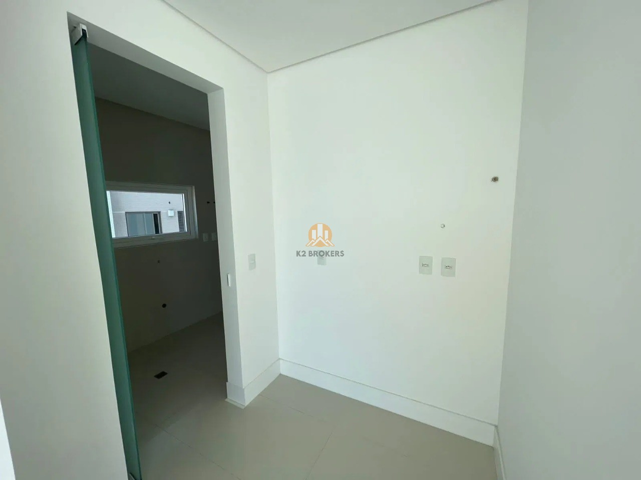 Apartamento à venda com 3 quartos, 157m² - Foto 10