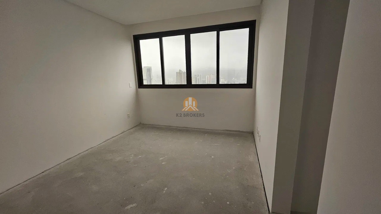 Apartamento à venda com 4 quartos, 278m² - Foto 6