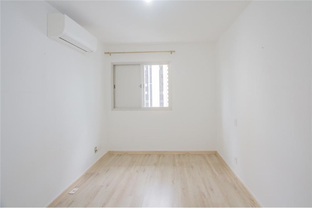 Apartamento à venda com 2 quartos, 69m² - Foto 12