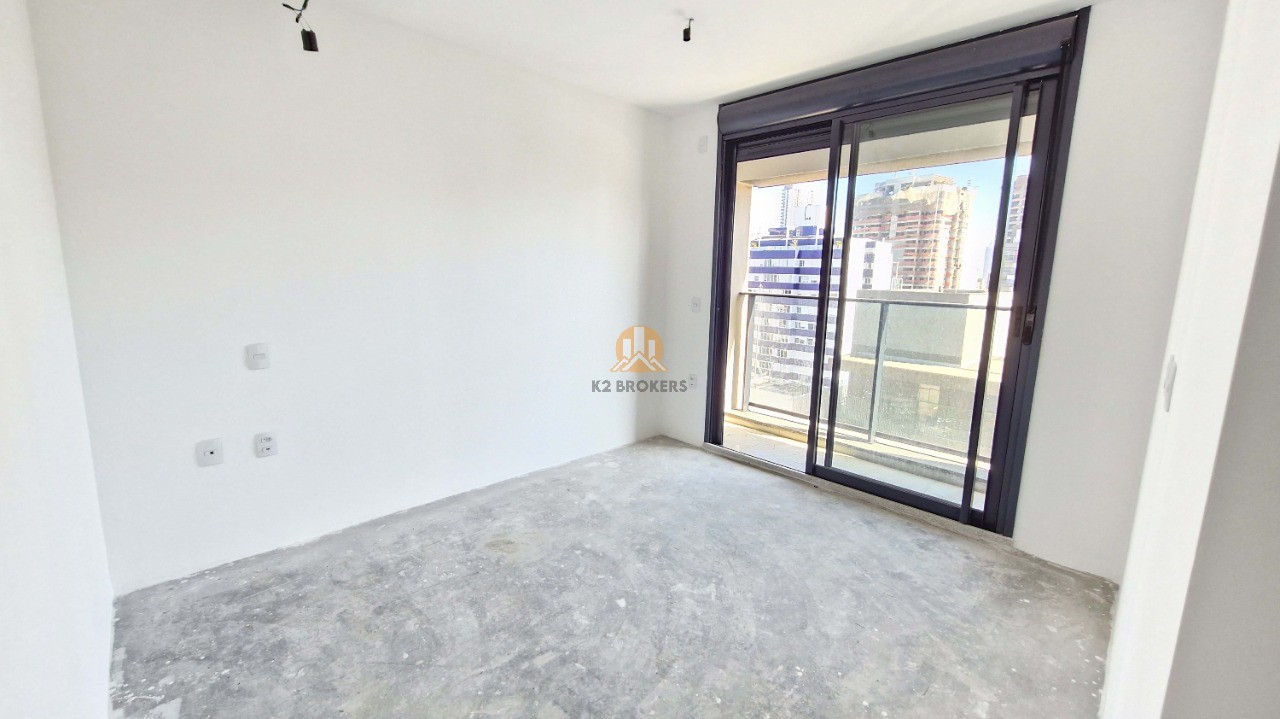 Apartamento à venda com 4 quartos, 157m² - Foto 21