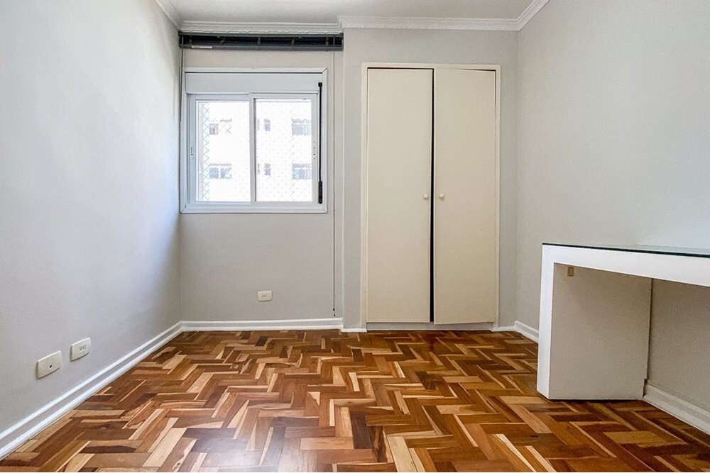 Apartamento à venda com 3 quartos, 105m² - Foto 10