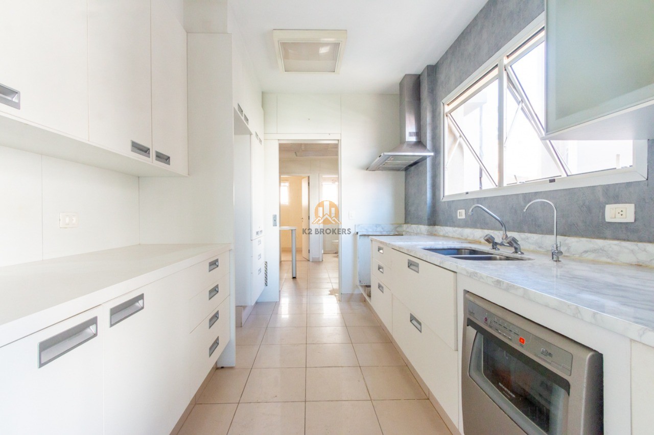 Apartamento à venda com 4 quartos, 211m² - Foto 12