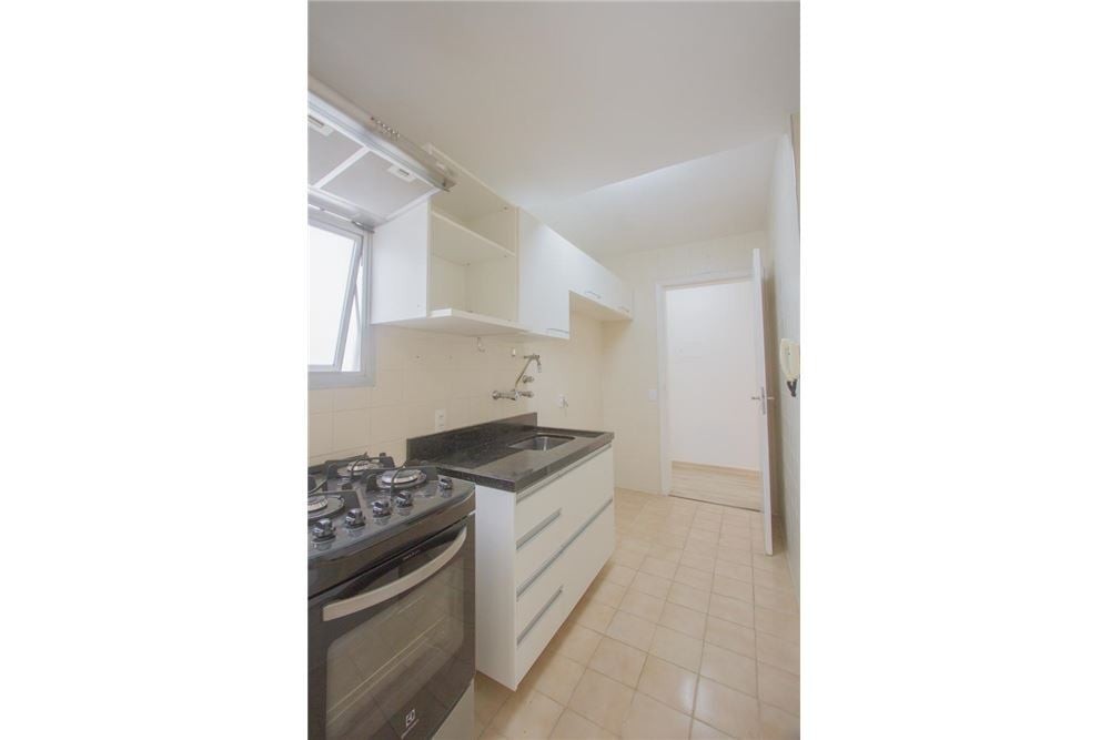 Apartamento à venda com 2 quartos, 69m² - Foto 18