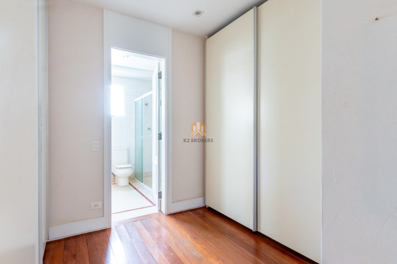 Apartamento à venda com 4 quartos, 211m² - Foto 38