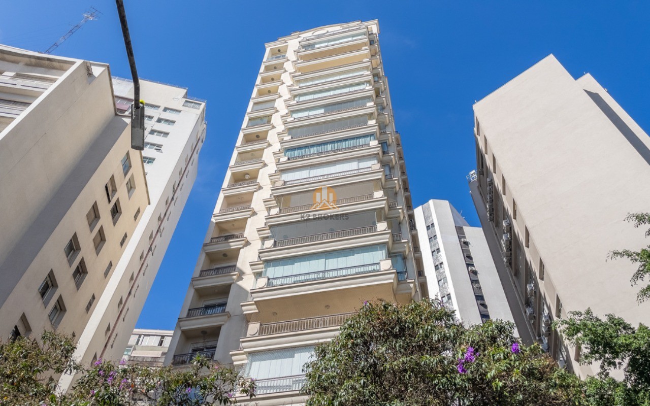 Apartamento à venda com 4 quartos, 211m² - Foto 52