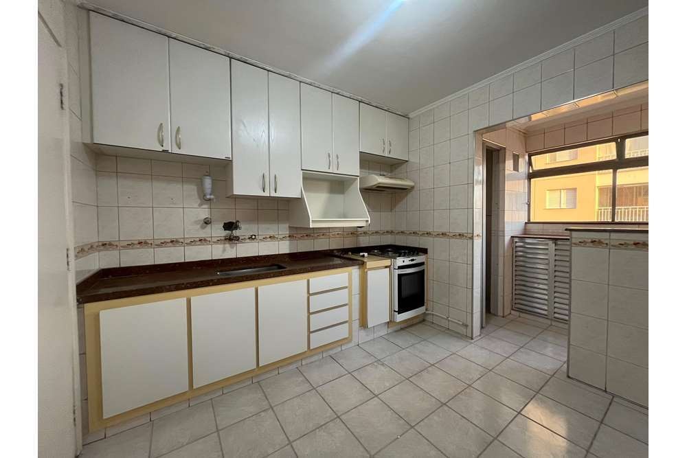 Apartamento à venda com 3 quartos, 79m² - Foto 22