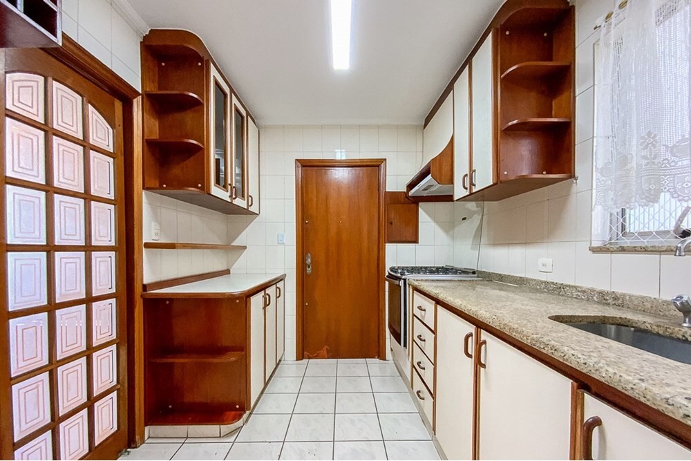 Apartamento à venda com 3 quartos, 105m² - Foto 25