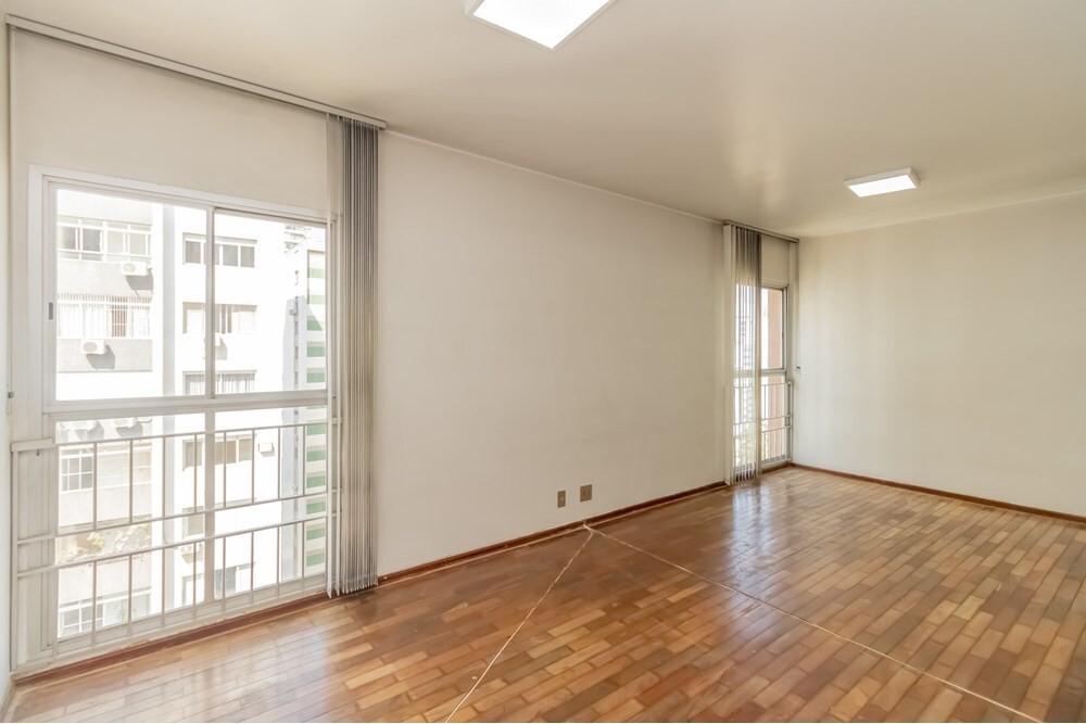 Apartamento à venda com 2 quartos, 90m² - Foto 31