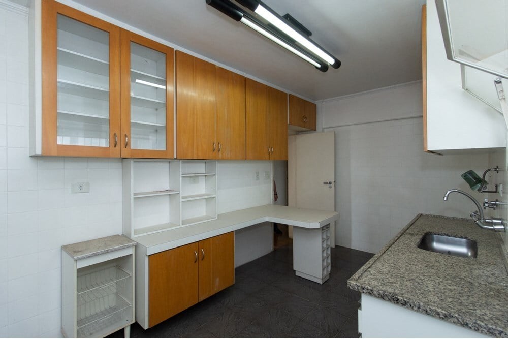 Apartamento à venda com 3 quartos, 117m² - Foto 4