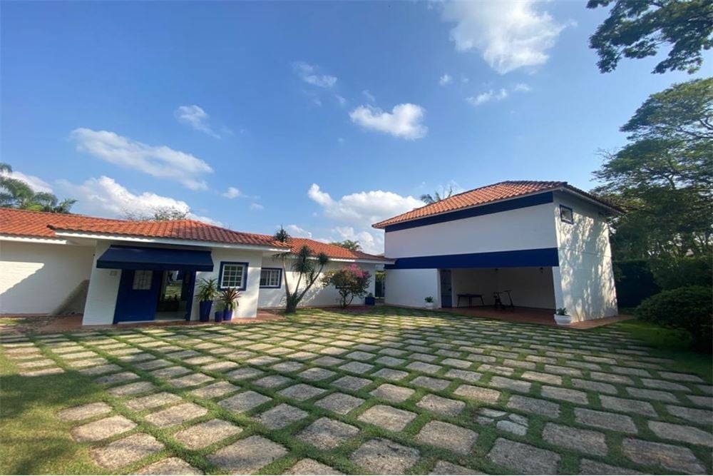 Casa à venda com 4 quartos, 485m² - Foto 3