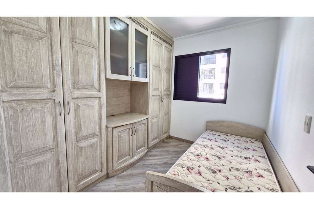 Apartamento à venda com 3 quartos, 75m² - Foto 19