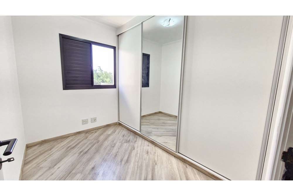 Apartamento à venda com 3 quartos, 75m² - Foto 22