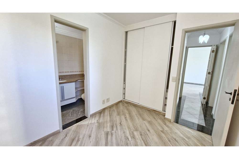 Apartamento à venda com 3 quartos, 75m² - Foto 28