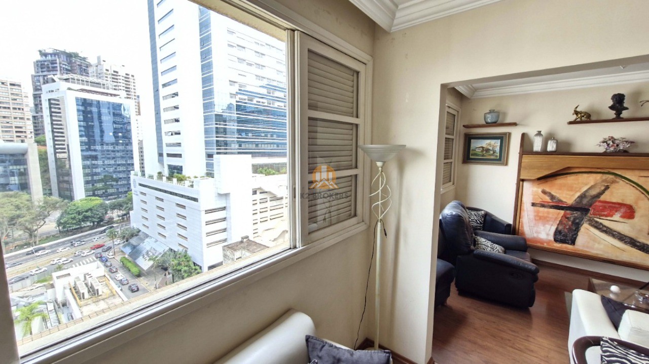 Apartamento à venda com 1 quarto, 75m² - Foto 17