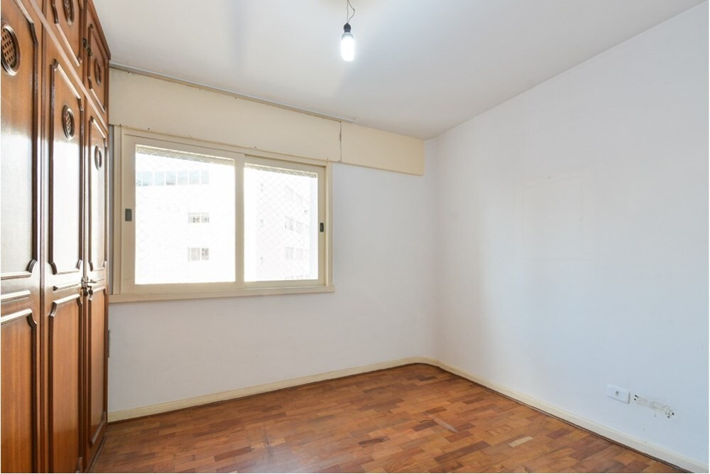 Apartamento à venda com 3 quartos, 143m² - Foto 29