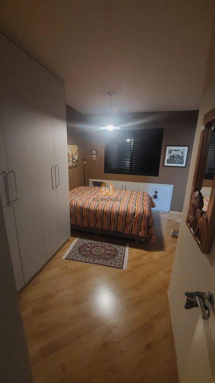 Apartamento à venda com 2 quartos, 70m² - Foto 12