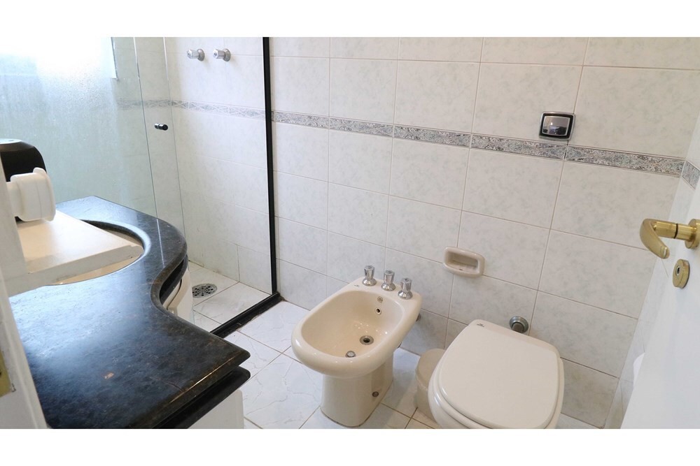 Apartamento à venda com 4 quartos, 234m² - Foto 11