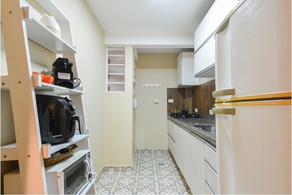 Apartamento à venda com 1 quarto, 45m² - Foto 19