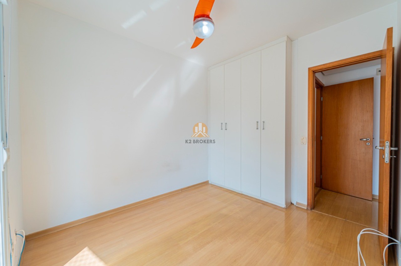 Apartamento à venda com 3 quartos, 113m² - Foto 19