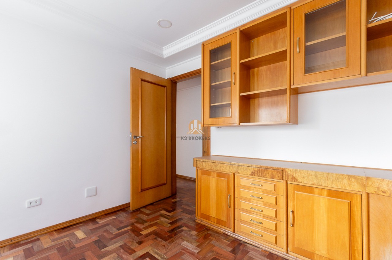 Apartamento à venda com 3 quartos, 144m² - Foto 8