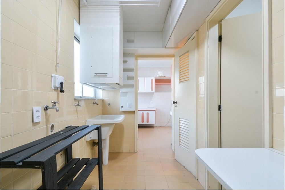 Apartamento à venda com 3 quartos, 143m² - Foto 15