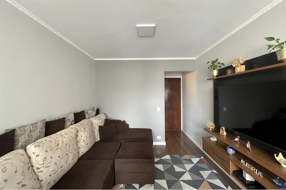 Apartamento à venda com 2 quartos, 76m² - Foto 1